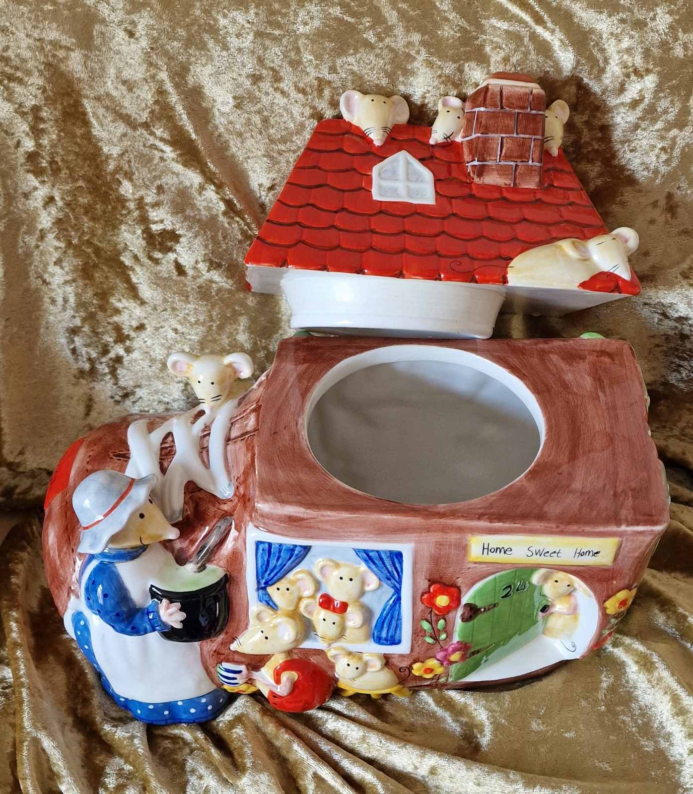 Rayware "Mouse House" Cookie Jar