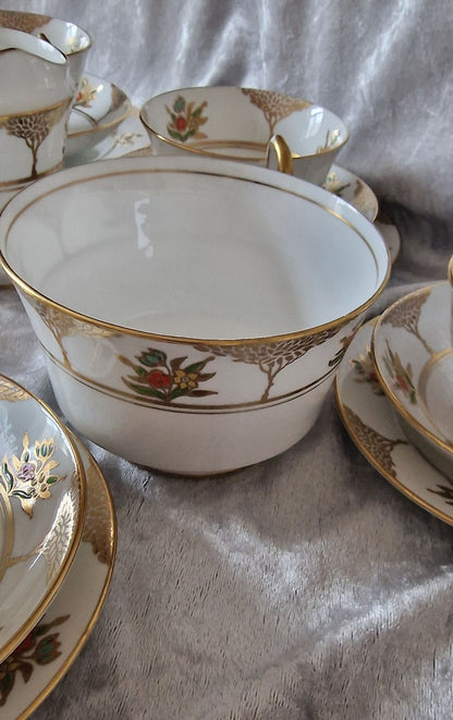 Old Royal Chinа Handpainted Tea Set