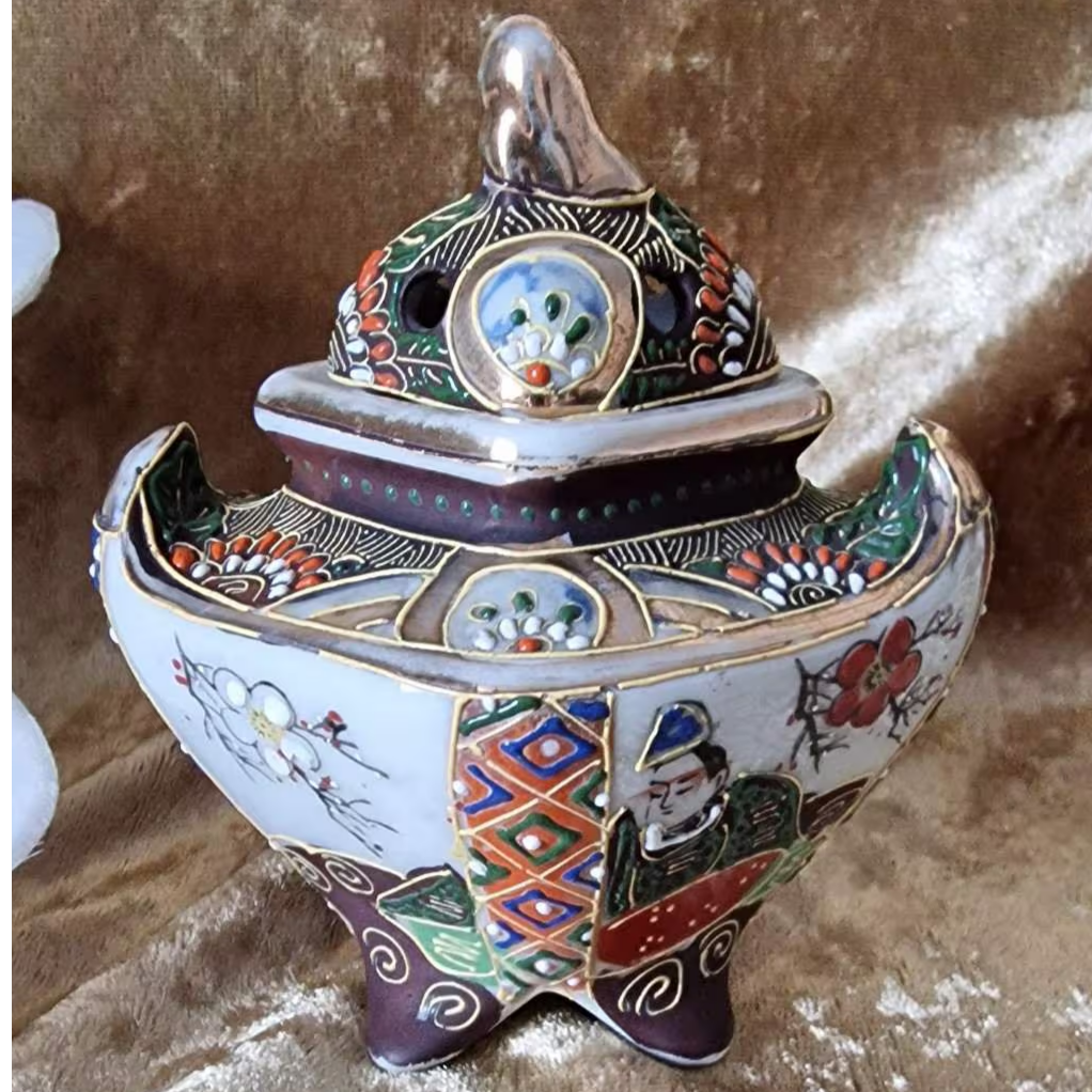 Japanese Burner Porcelain Koro Censer Jar