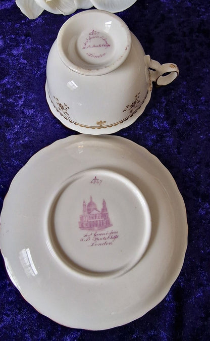Ridgway Union Wreath Shape teacup and saucer duo