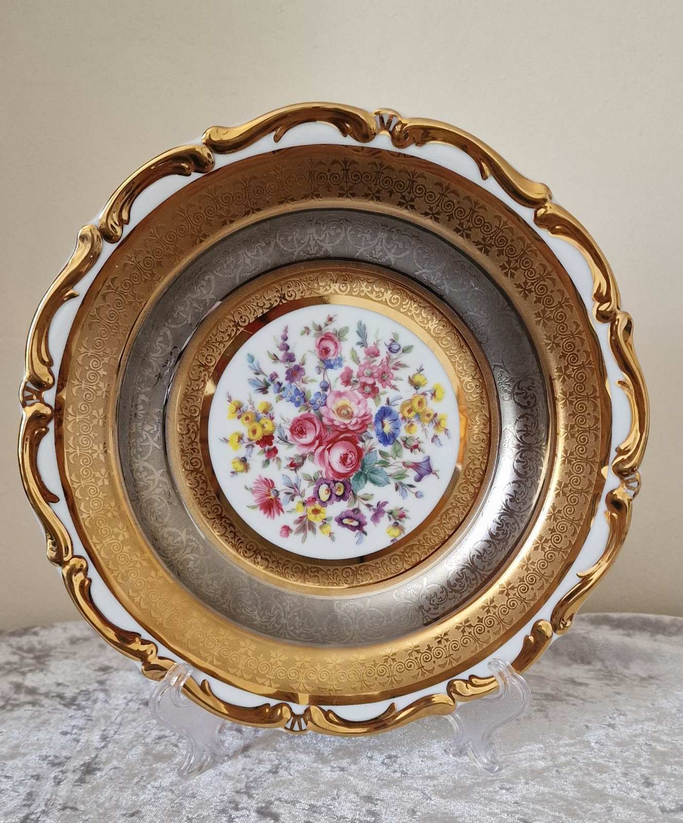 Winterling Bavaria & Bohemia Sneroll Platinum & Gold  Porcelain Cabinet Plate