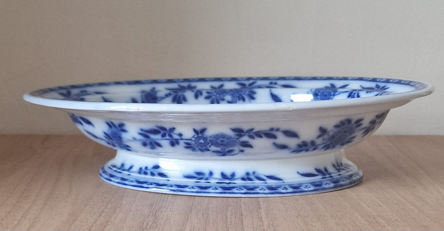 Early Minton Delft Blue and White tureen, c.1871