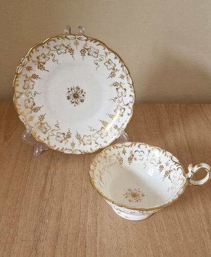 Antique Coalport Adelaide shape tea cup & saucer duos, c. 1831