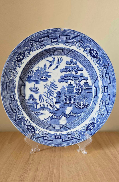 Blackhurst & Dunning soup dishes in Old Willow Pattern, c. 1860